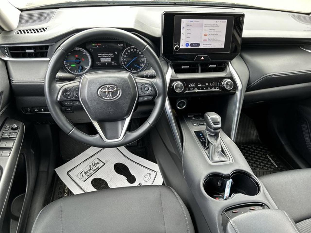 2023 Toyota Venza LE AWD | No Accidents | Adaptive Cruise Photo