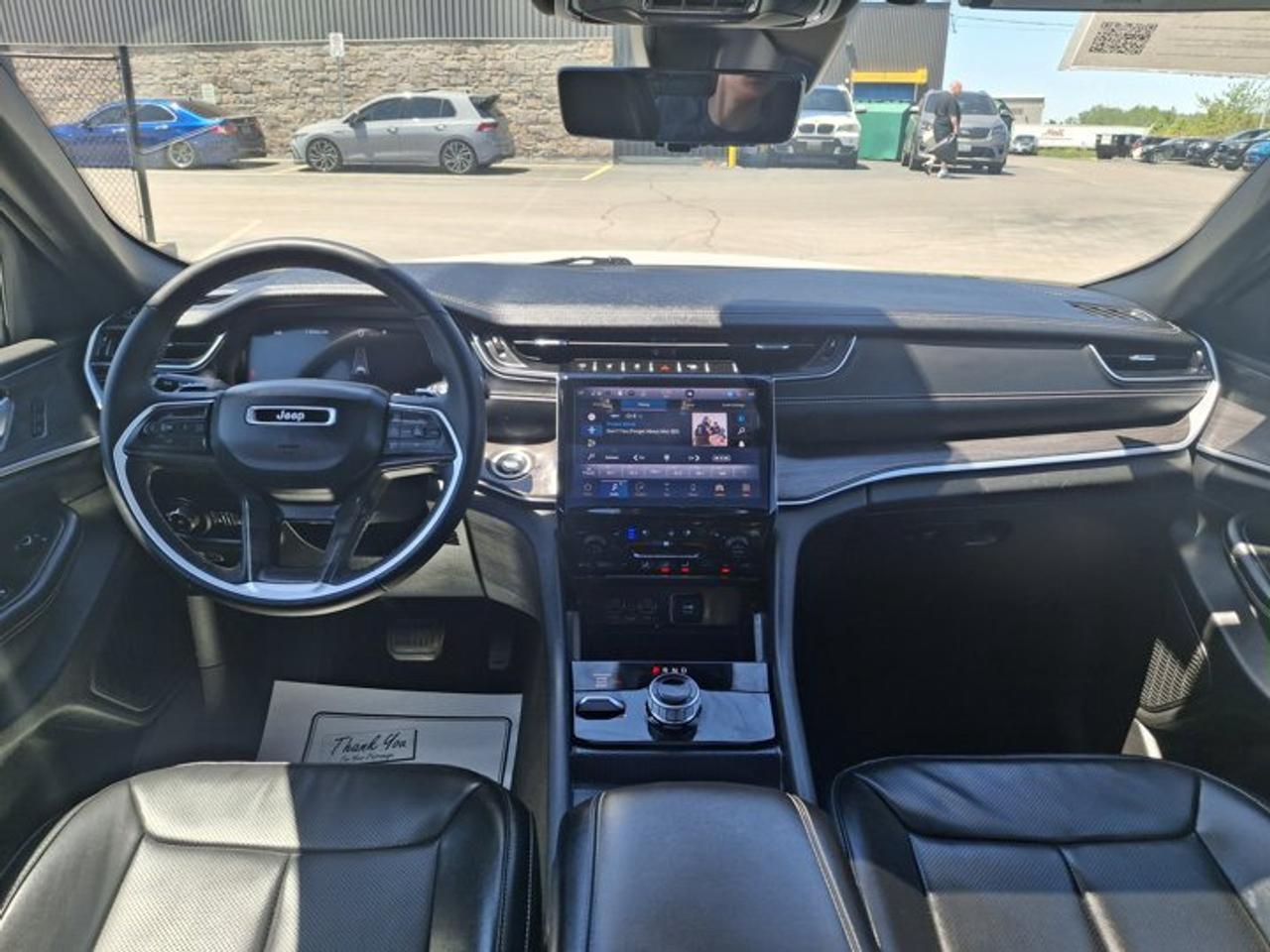 2024 Jeep Grand Cherokee Limited | Leather | Panoramic Sunroof | Heated + Cooled Seats | Remote Start | and More ! Photo