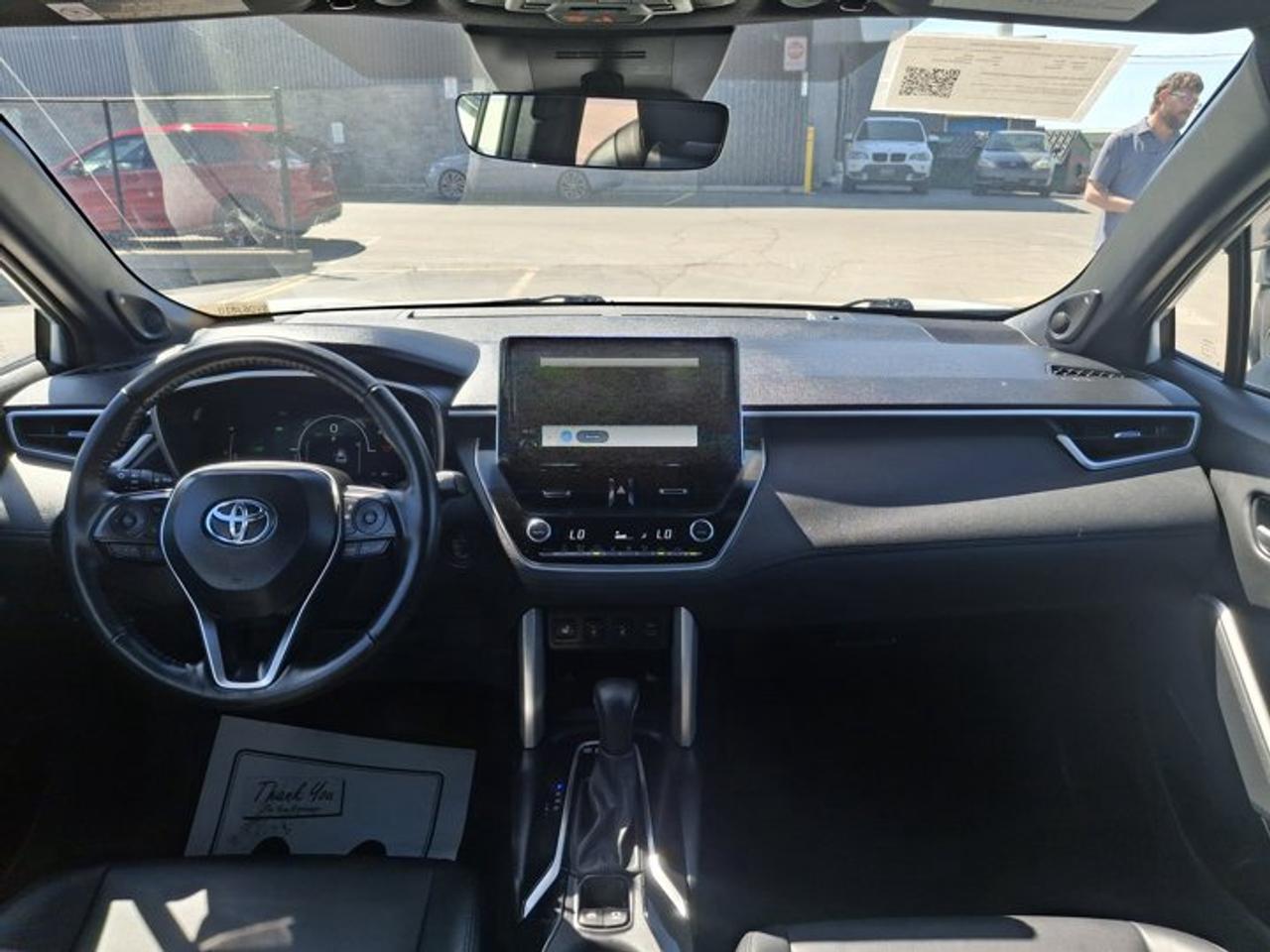 2025 Toyota Corolla Cross Hybrid XSE AWD | Sunroof | Leatherette | Power Seat | Heated Wheel + Seats | Radar Cruise and More ! Photo