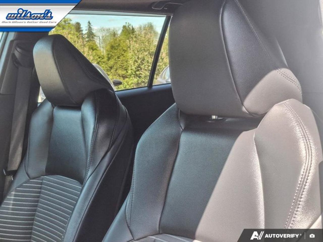 2025 Toyota Corolla Cross Hybrid XSE AWD | Sunroof | Leatherette | Power Seat | Heated Wheel + Seats | Radar Cruise and More ! Photo