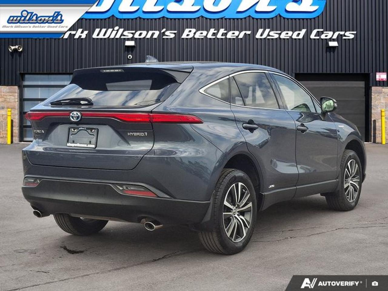 2021 Toyota Venza LE AWD | Toyota Safety Sense | Heated Seats | Power Liftgate | Carplay + Android Auto | and More ! Photo