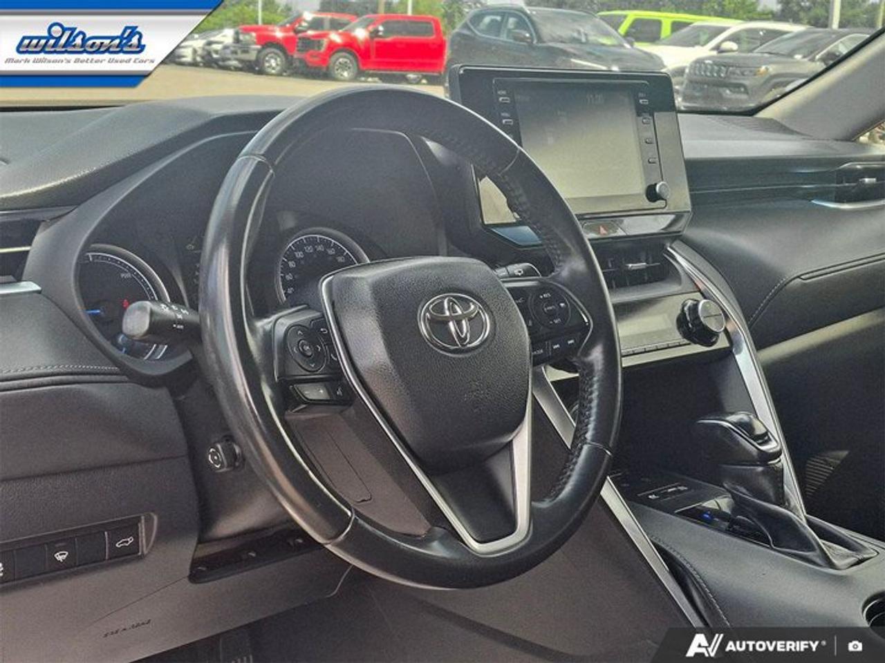 2021 Toyota Venza LE AWD | Toyota Safety Sense | Heated Seats | Power Liftgate | Carplay + Android Auto | and More ! Photo