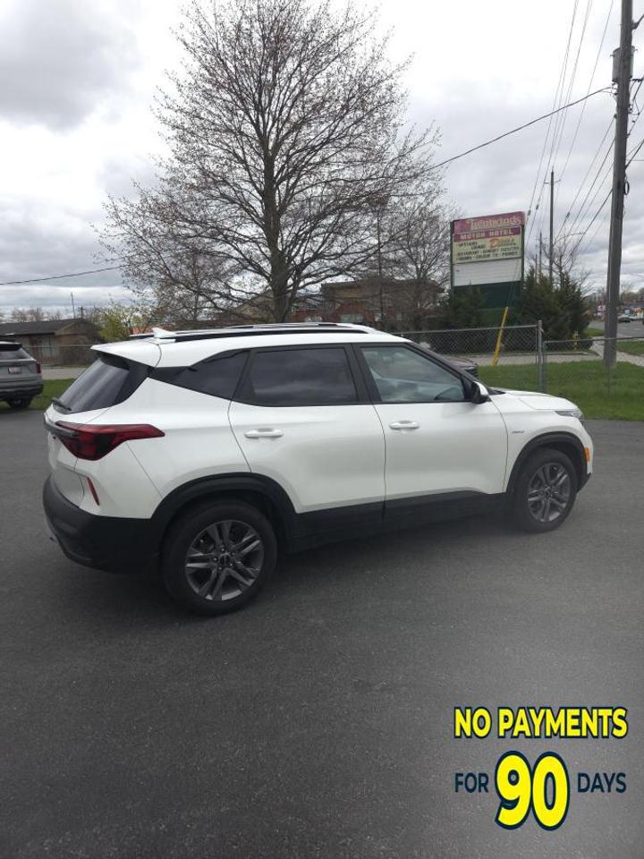 2022 Kia Seltos LX AWD Photo