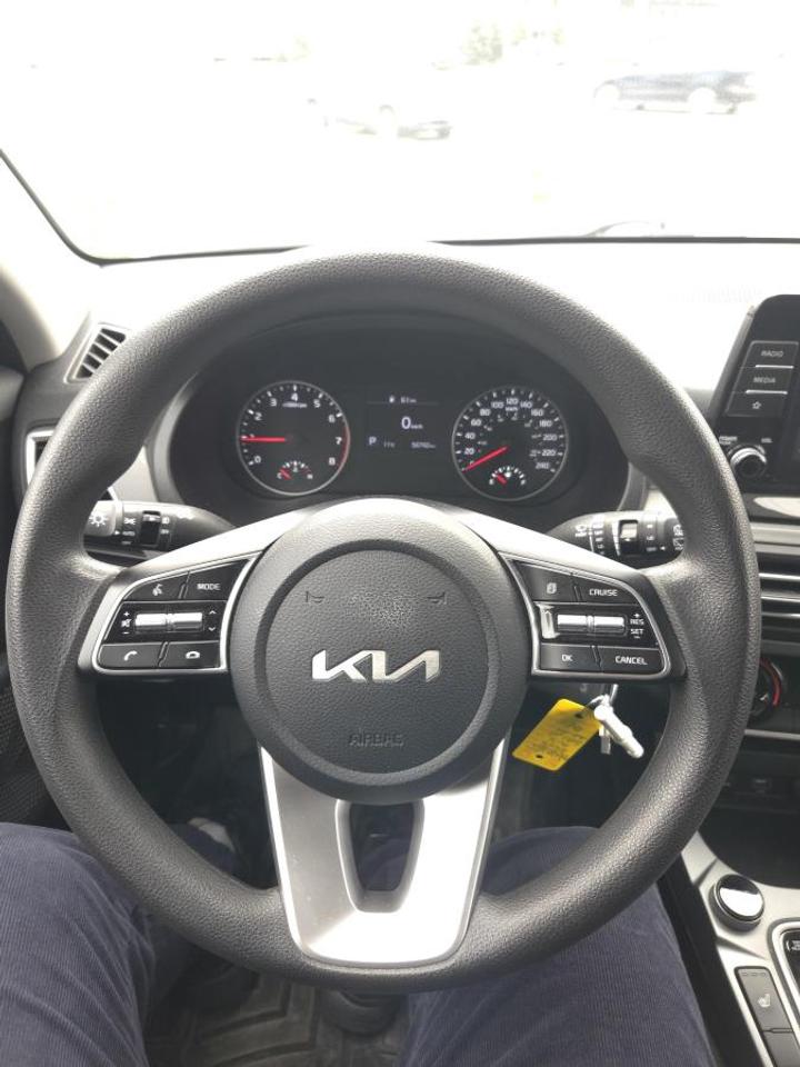 2022 Kia Seltos LX AWD Photo