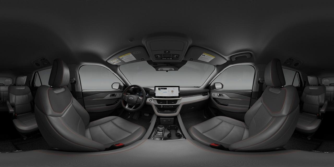 2026 Ford Explorer Active 4WD Photo3