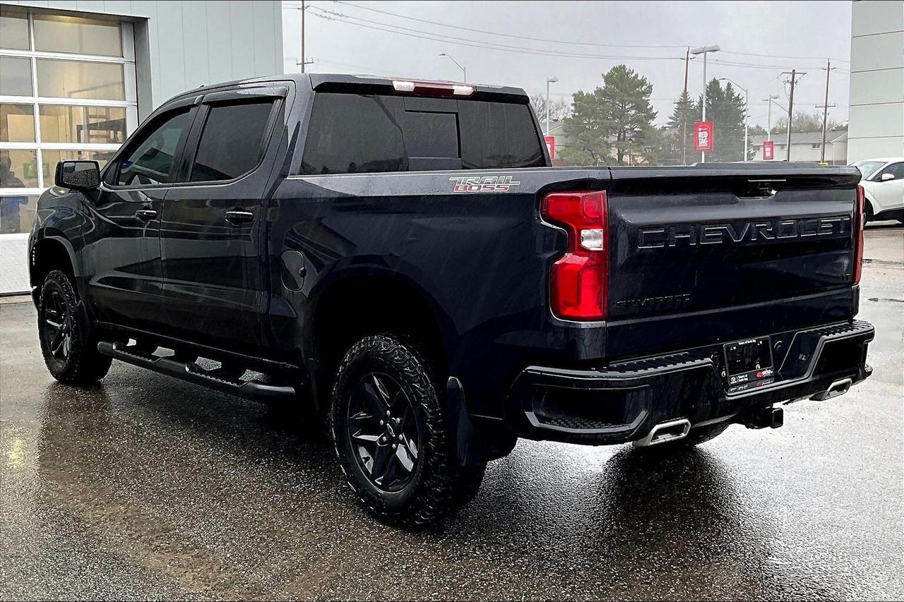 2024 Chevrolet Silverado 1500 LT Trail Boss Photo
