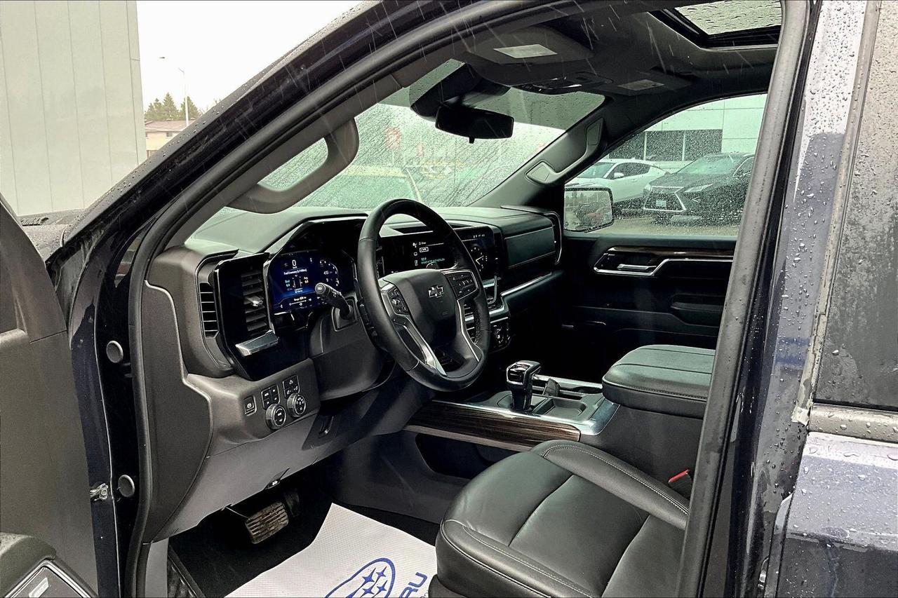 2024 Chevrolet Silverado 1500 LT Trail Boss Photo4