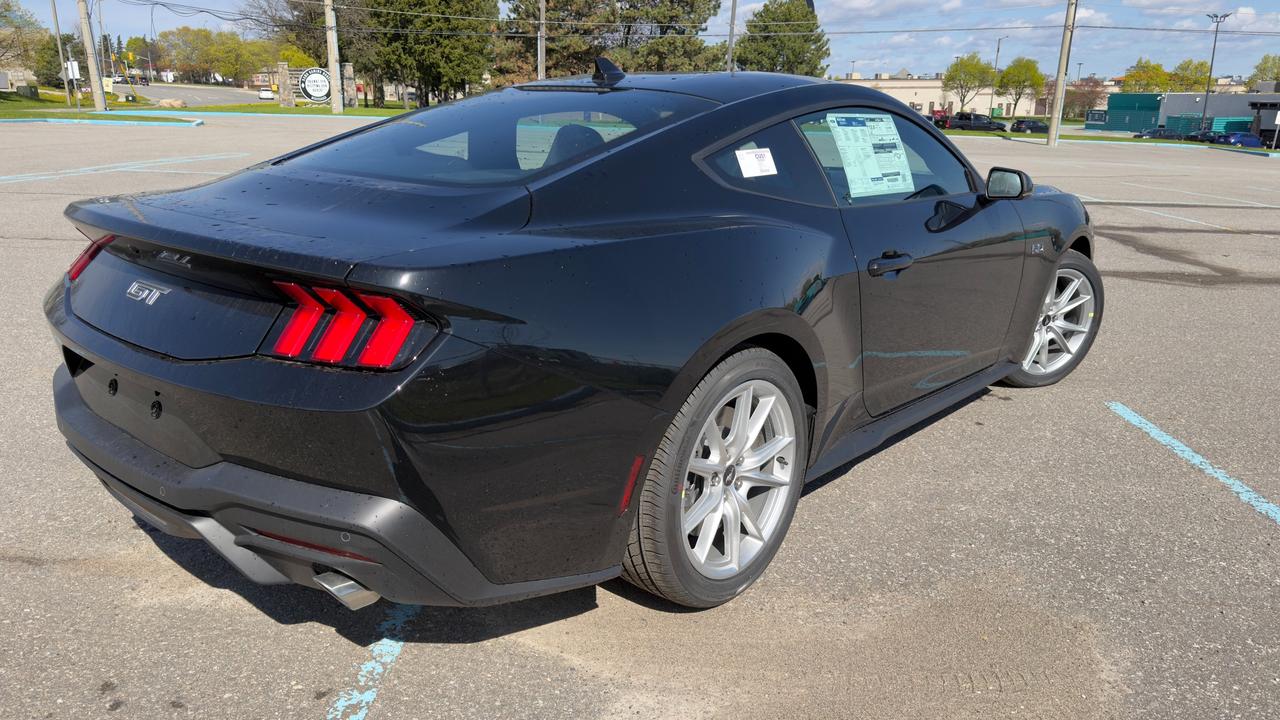 2026 Ford Mustang GT Premium Fastback Photo