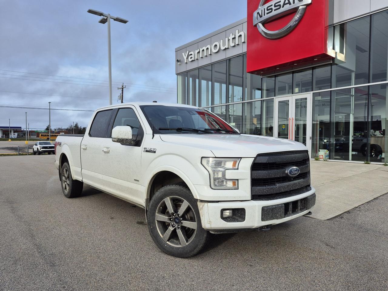 Used 2017 Ford F-150 LARIAT SUPERCREW 4X4 LEATHER, PANORAMIC MOONROOF for sale in Yarmouth, NS