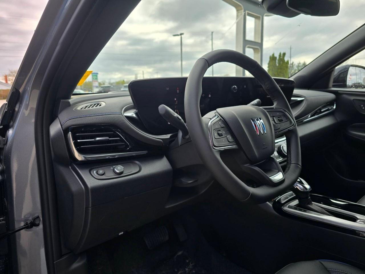 2026 Buick Envista FWD 4dr Sport Touring Photo3
