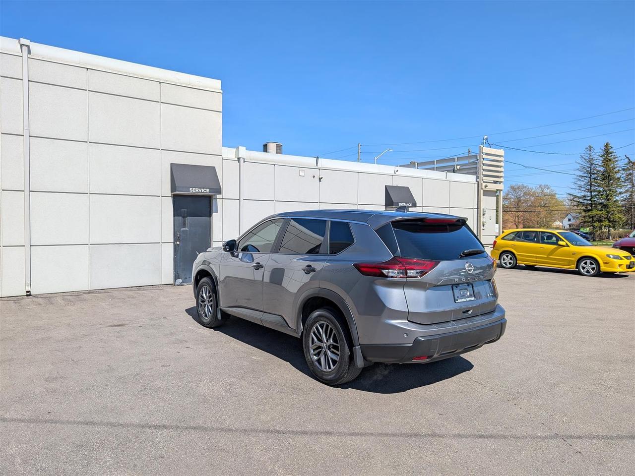 2024 Nissan Rogue S AWD - CARPLAY - REV CAM - REMOTE STARTER Photo