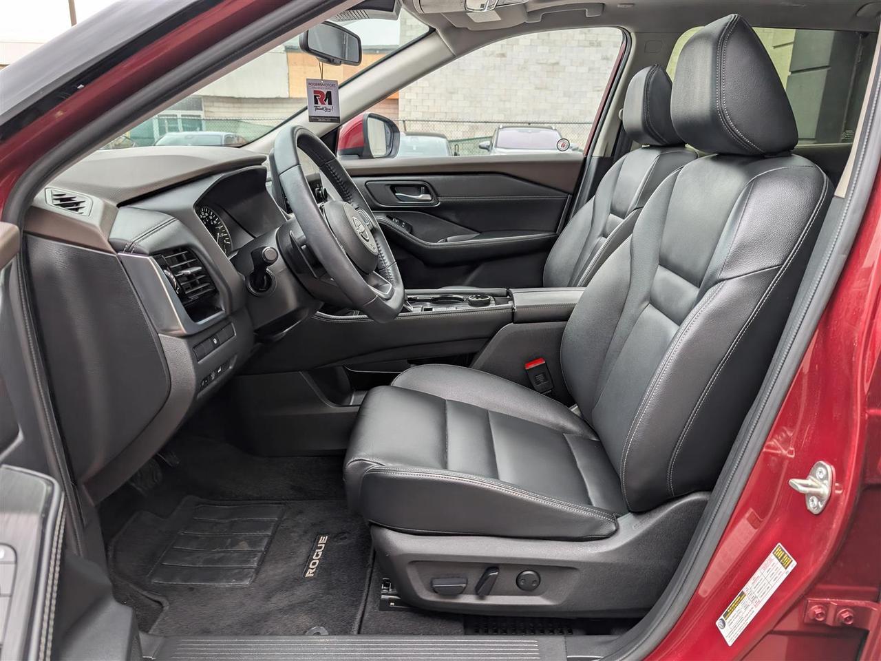 2023 Nissan Rogue SL AWD - PANO ROOF - NAVI - LEATHER - 360 CAM Photo