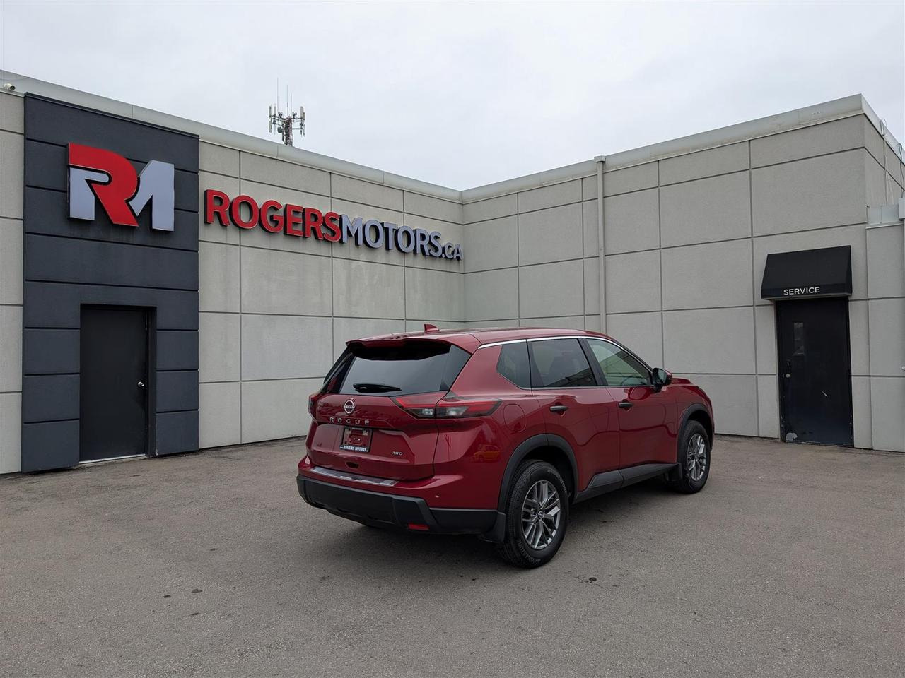 2024 Nissan Rogue S AWD - CARPLAY - REV CAM - REMOTE STARTER Photo