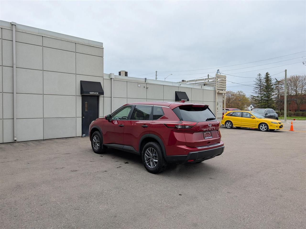 2024 Nissan Rogue S AWD - CARPLAY - REV CAM - REMOTE STARTER Photo2