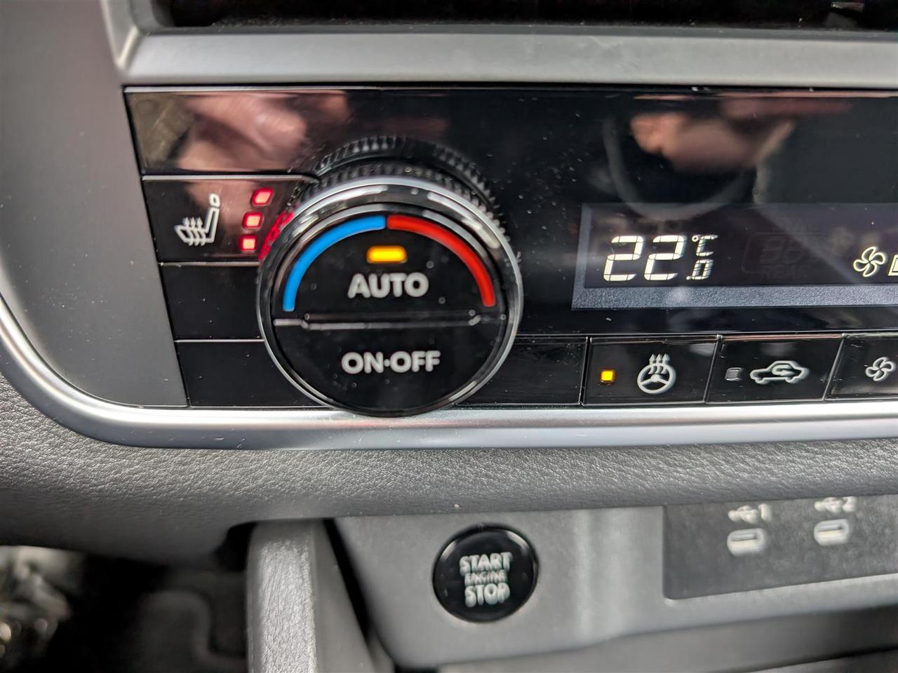 2024 Nissan Rogue S AWD - CARPLAY - REV CAM - REMOTE STARTER Photo