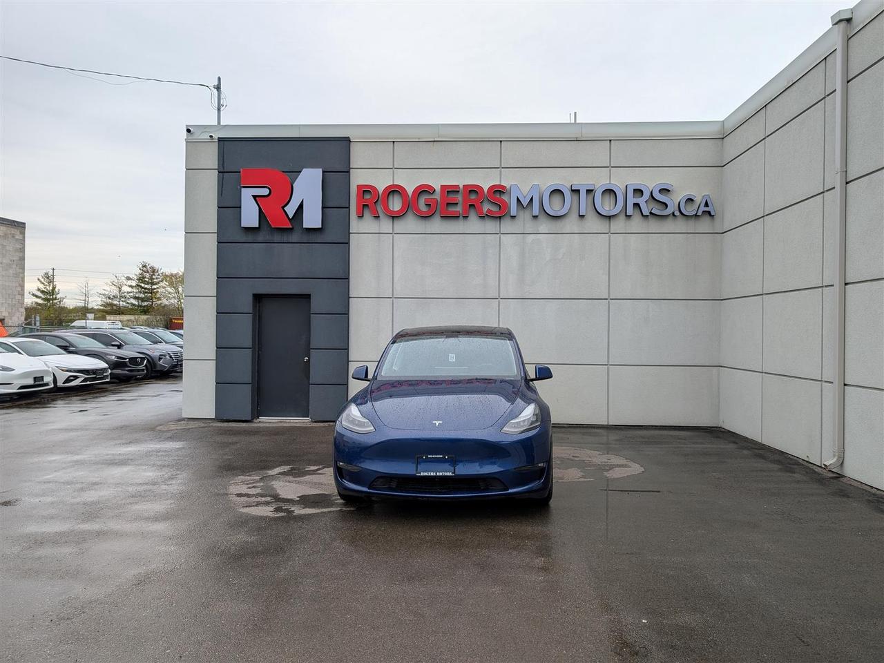 2022 Tesla Model Y LONG RANGE AWD - DUAL MOTOR Photo