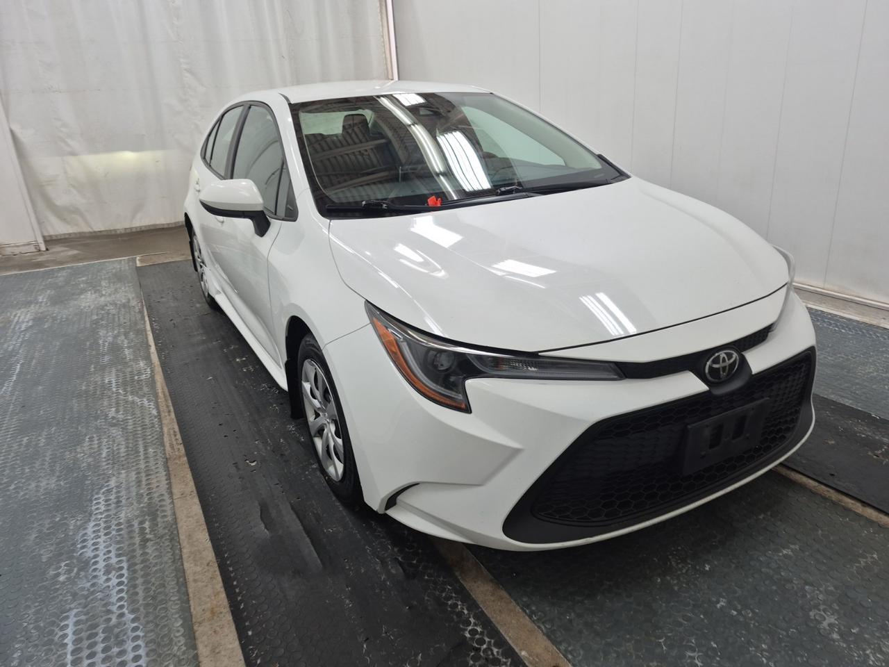 2021 Toyota Corolla LE | NO ACCIDENTS | BLIND SPOT | HEATED SEATS Photo