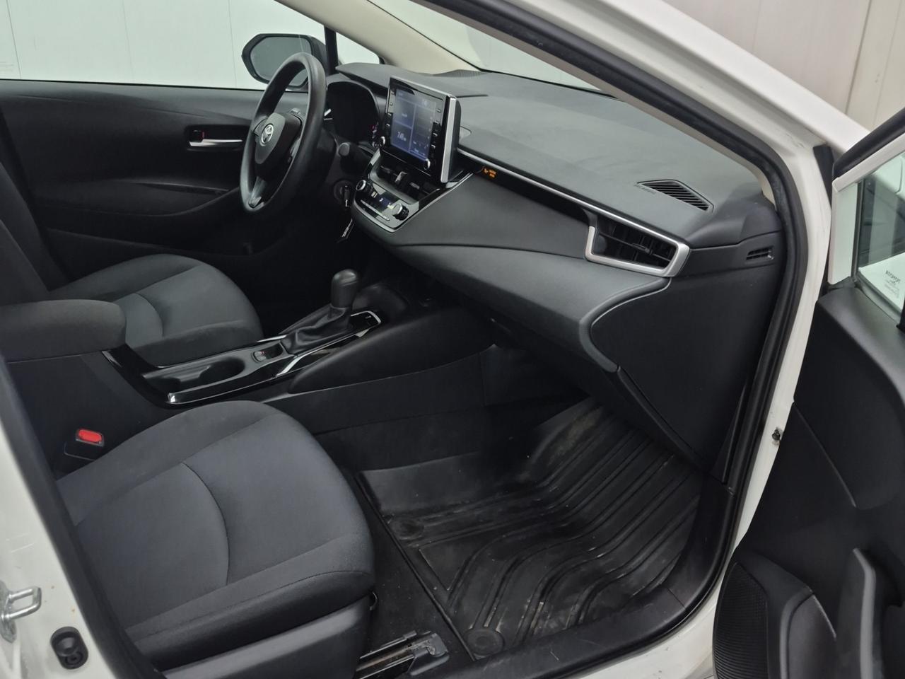 2021 Toyota Corolla LE | NO ACCIDENTS | BLIND SPOT | HEATED SEATS Photo