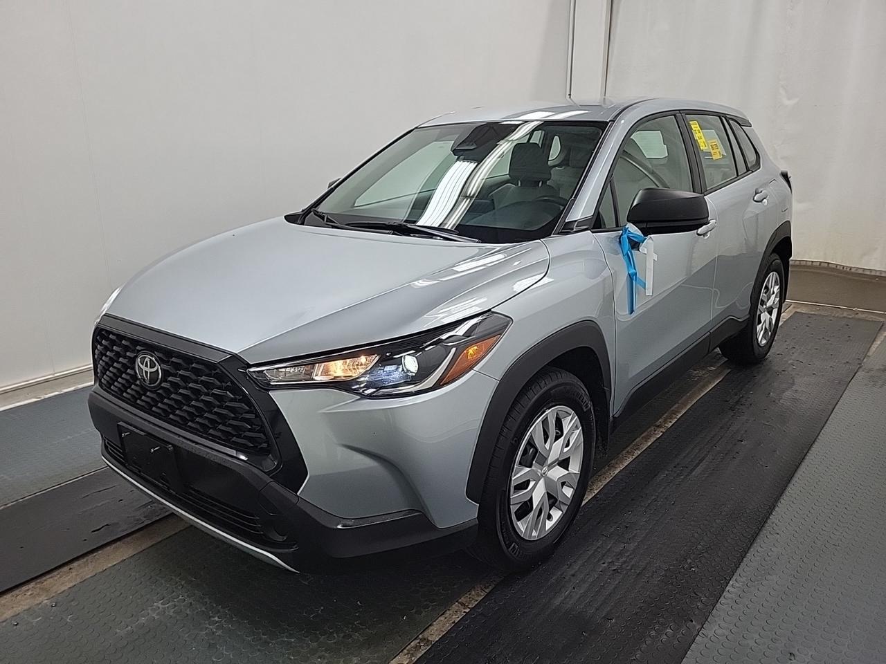2025 Toyota Corolla Cross L | NO ACCIDENTS | ONE OWNER Photo