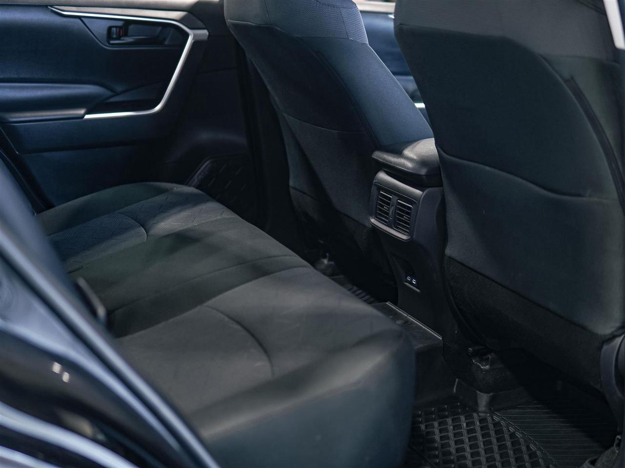 2025 Toyota RAV4 LE AWD | NO ACCIDENTS | APP CONNECT Photo