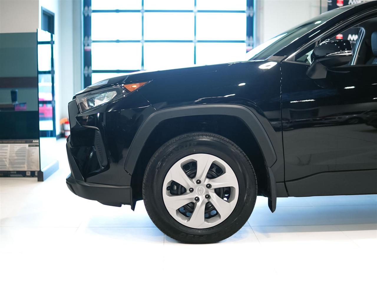 2025 Toyota RAV4 LE AWD | NO ACCIDENTS | APP CONNECT Photo
