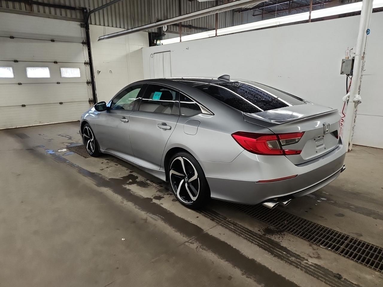 2019 Honda Accord SPORT | NO ACCIDENTS | SUNROOF Photo