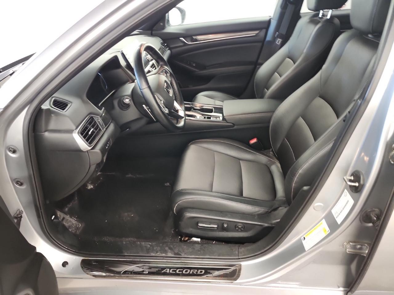 2019 Honda Accord SPORT | NO ACCIDENTS | SUNROOF Photo