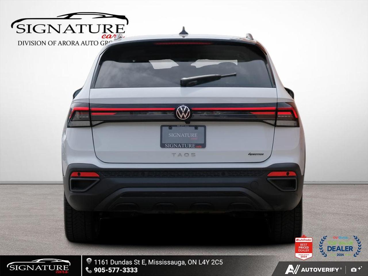 2025 Volkswagen Taos Comfortline Black No Accident Panoramic Roof ACC Photo4