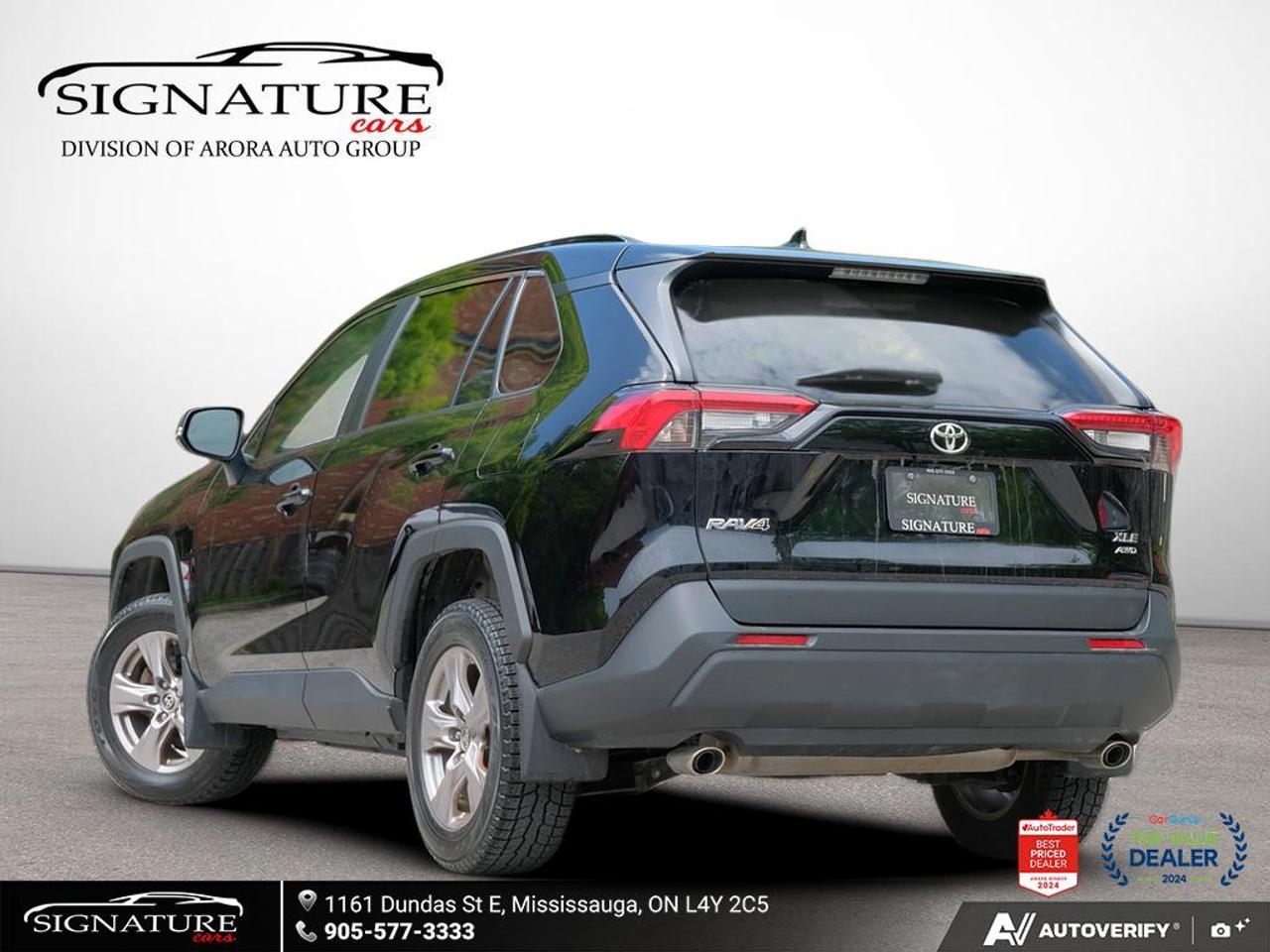 2022 Toyota RAV4 XLE AWD No Accident Sunroof Carplay BSM Photo3