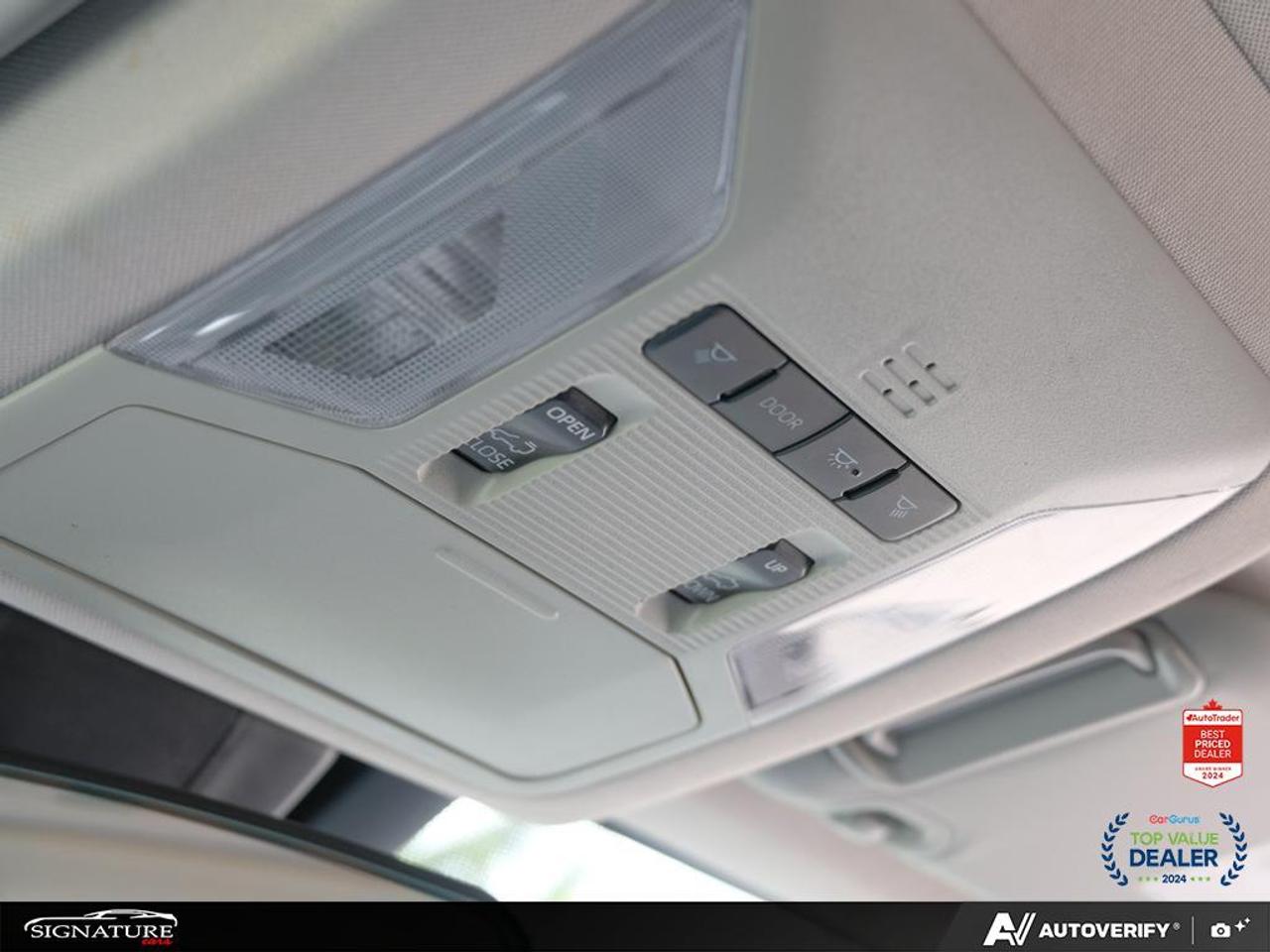 2022 Toyota RAV4 XLE AWD No Accident Sunroof Carplay BSM Photo