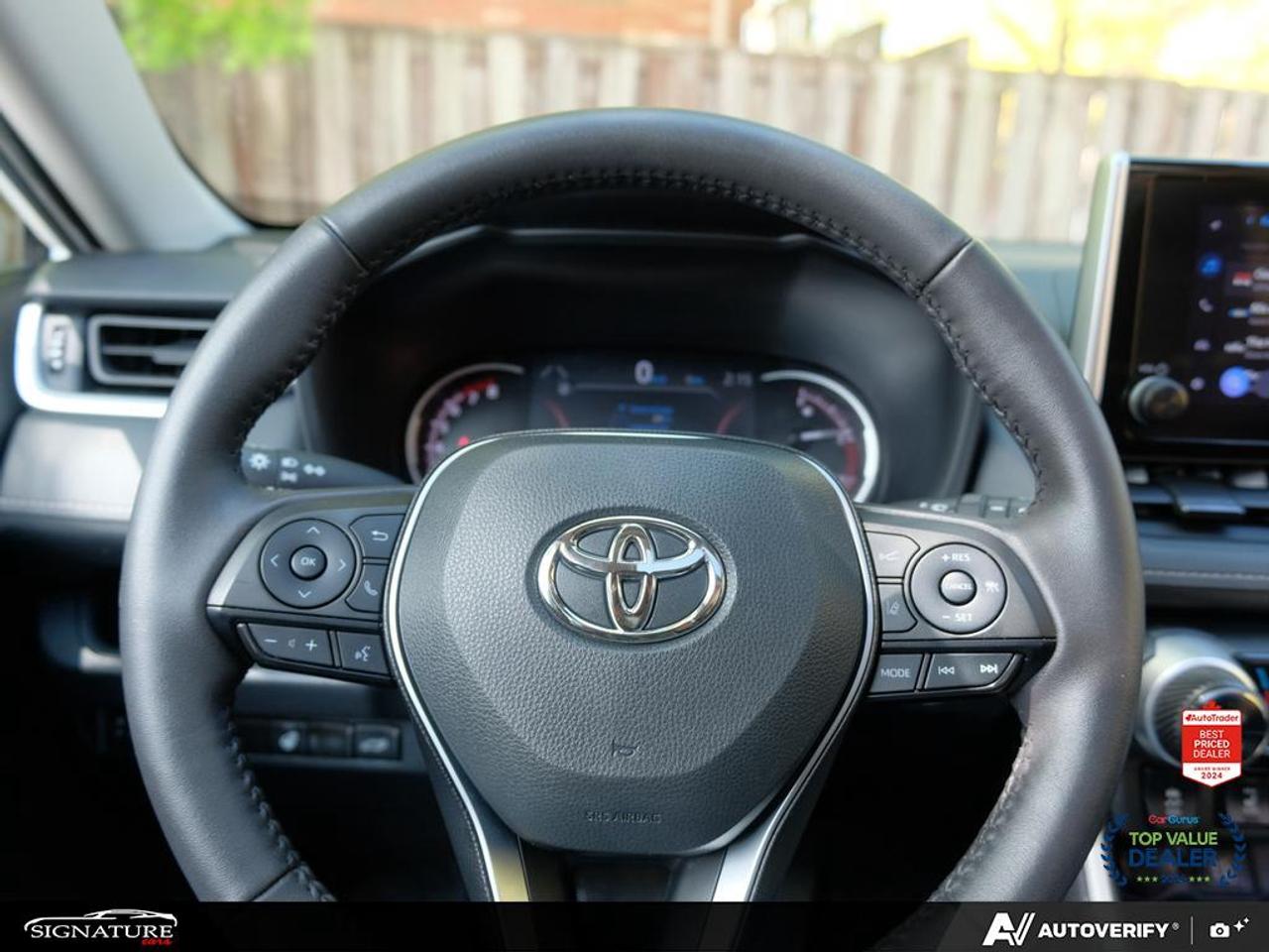2024 Toyota RAV4 XLE AWD No Accident Sunroof Carplay BSM Photo
