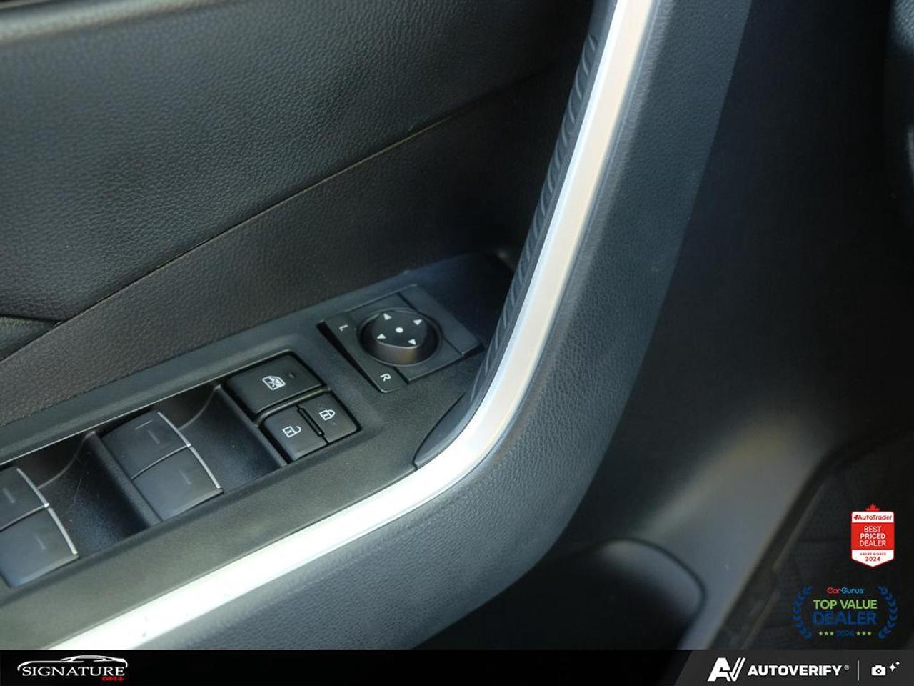 2024 Toyota RAV4 XLE AWD No Accident Sunroof Carplay BSM Photo