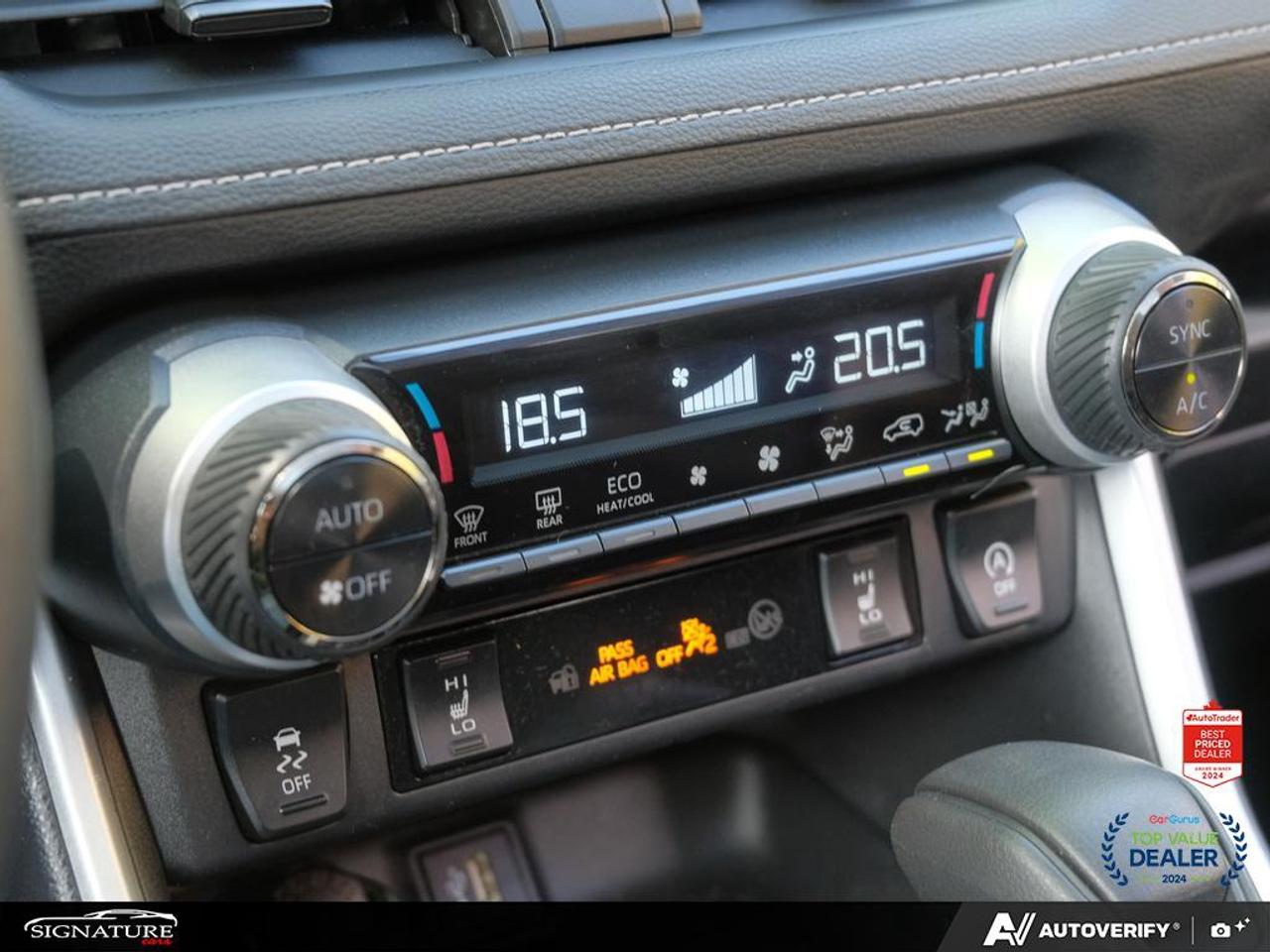 2024 Toyota RAV4 XLE AWD No Accident Sunroof Carplay BSM Photo