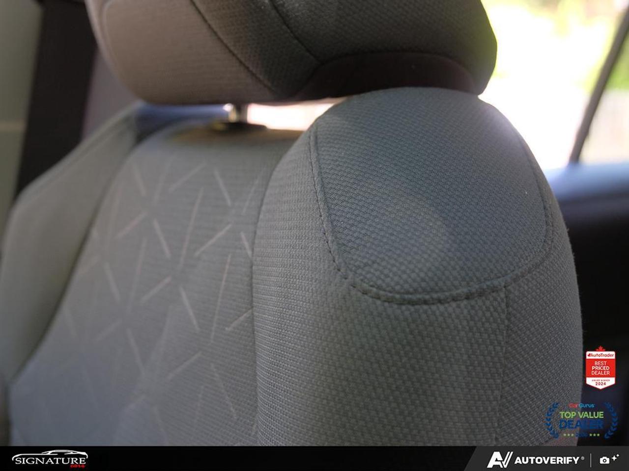 2024 Toyota RAV4 XLE AWD No Accident Sunroof Carplay BSM Photo