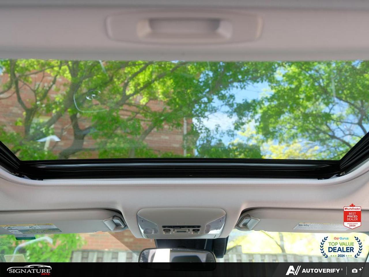 2024 Toyota RAV4 XLE AWD No Accident Sunroof Carplay BSM Photo