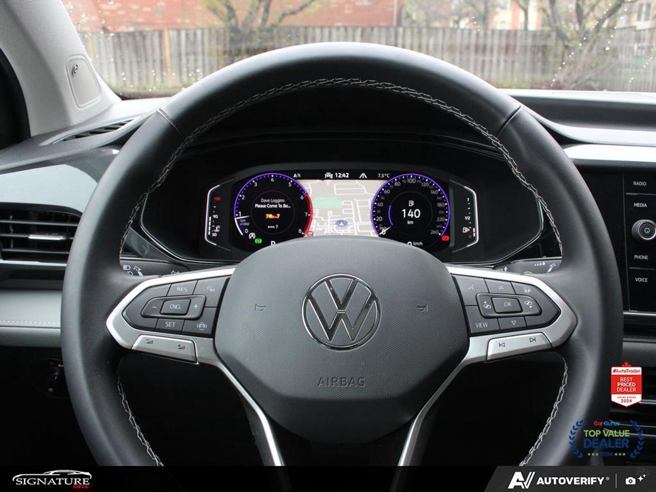 2022 Volkswagen Taos Highline 4Motion Panoramic Roof Leather Photo