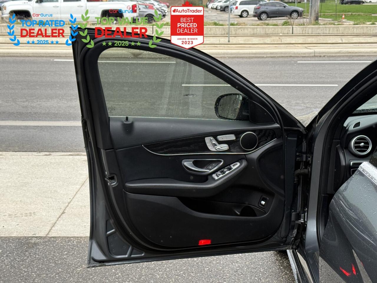 2019 Mercedes-Benz C-Class //AMG PKG | PANO | REAR CAMERA | LOADED Photo