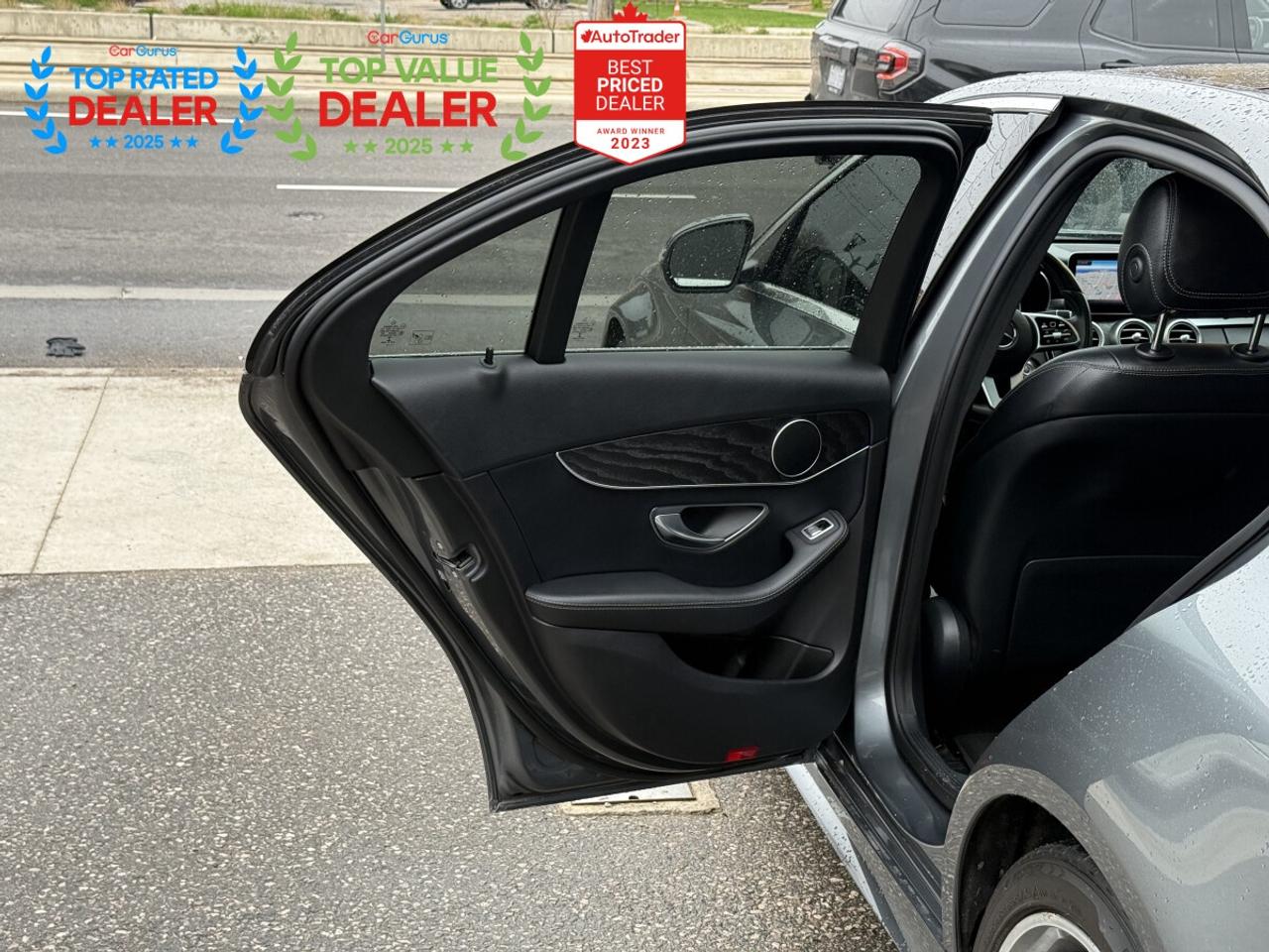 2019 Mercedes-Benz C-Class //AMG PKG | PANO | REAR CAMERA | LOADED Photo