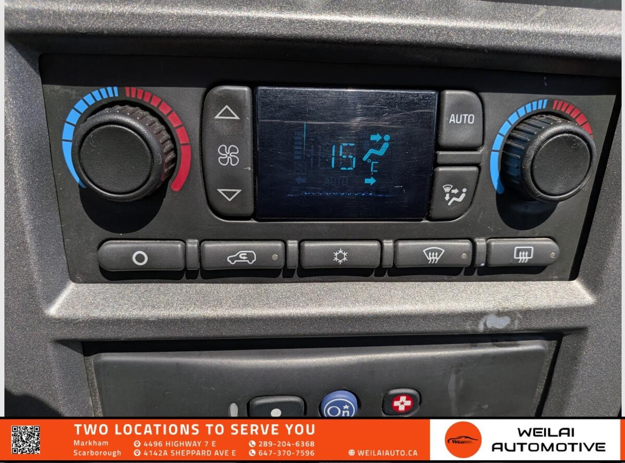 2003 Hummer H2  Photo