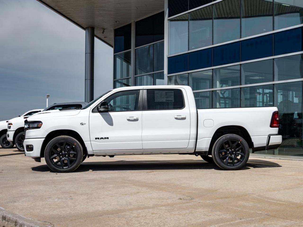 2026 RAM 1500 SPORT Photo