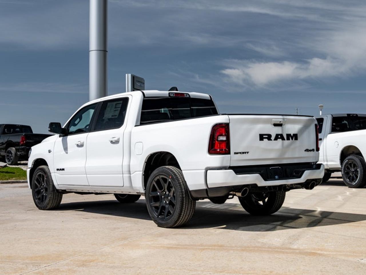2026 RAM 1500 SPORT Photo