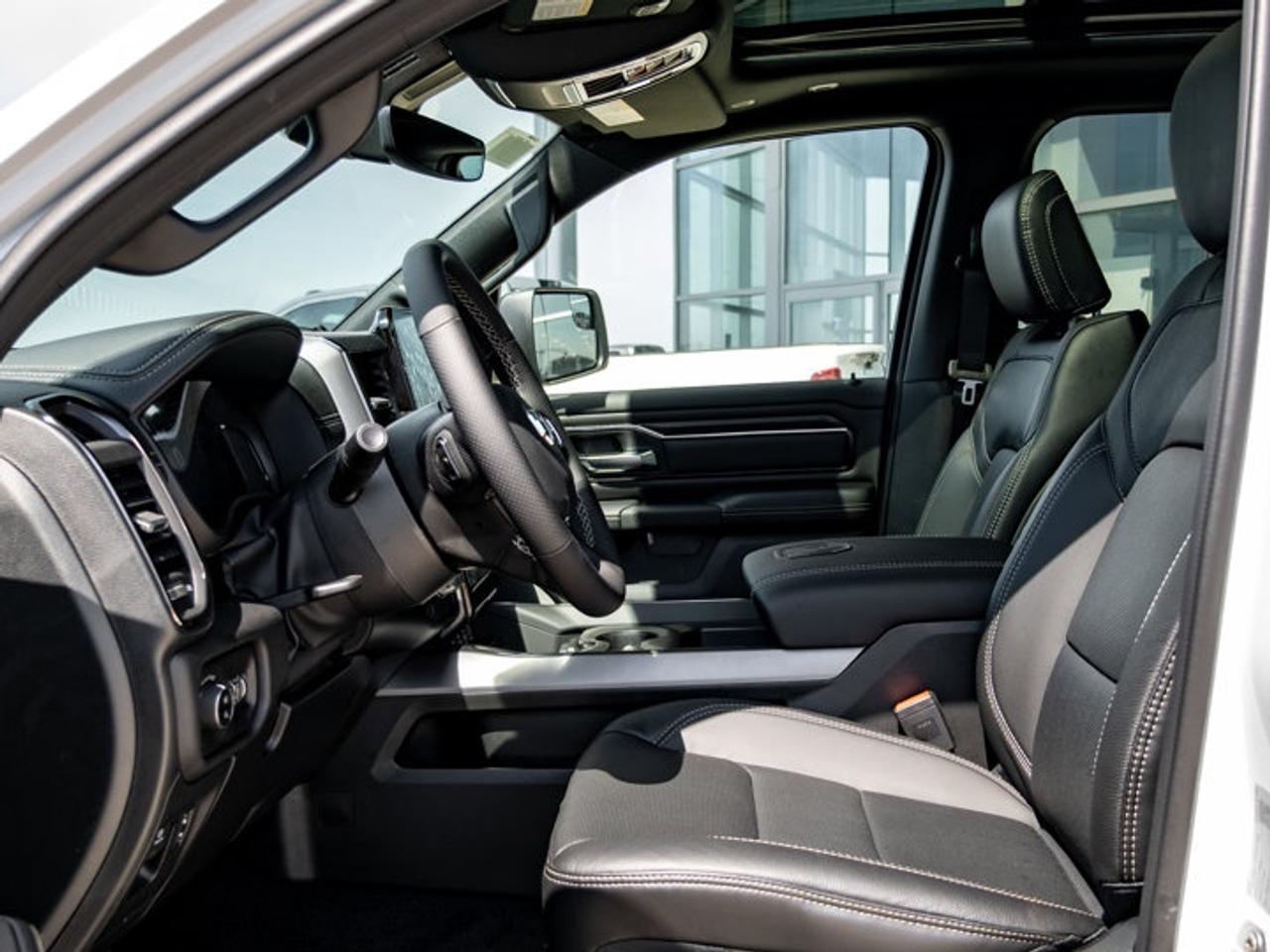 2026 RAM 1500 SPORT Photo