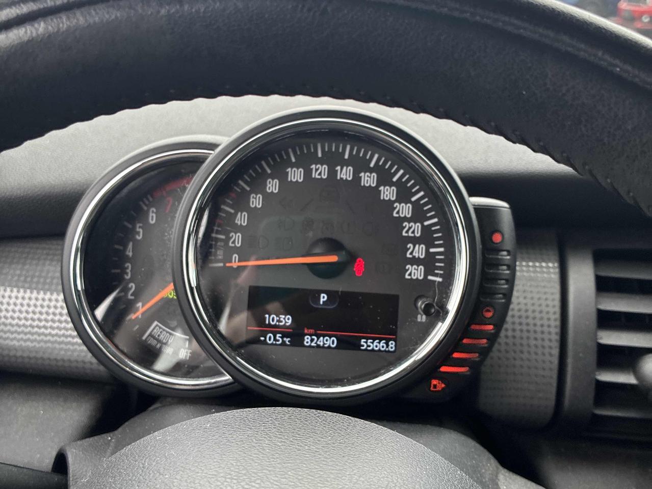 2015 MINI Cooper AUTO, ONLY 82K!! SUNROOF, LEATHER, HEATED SEATS! - Photo #18