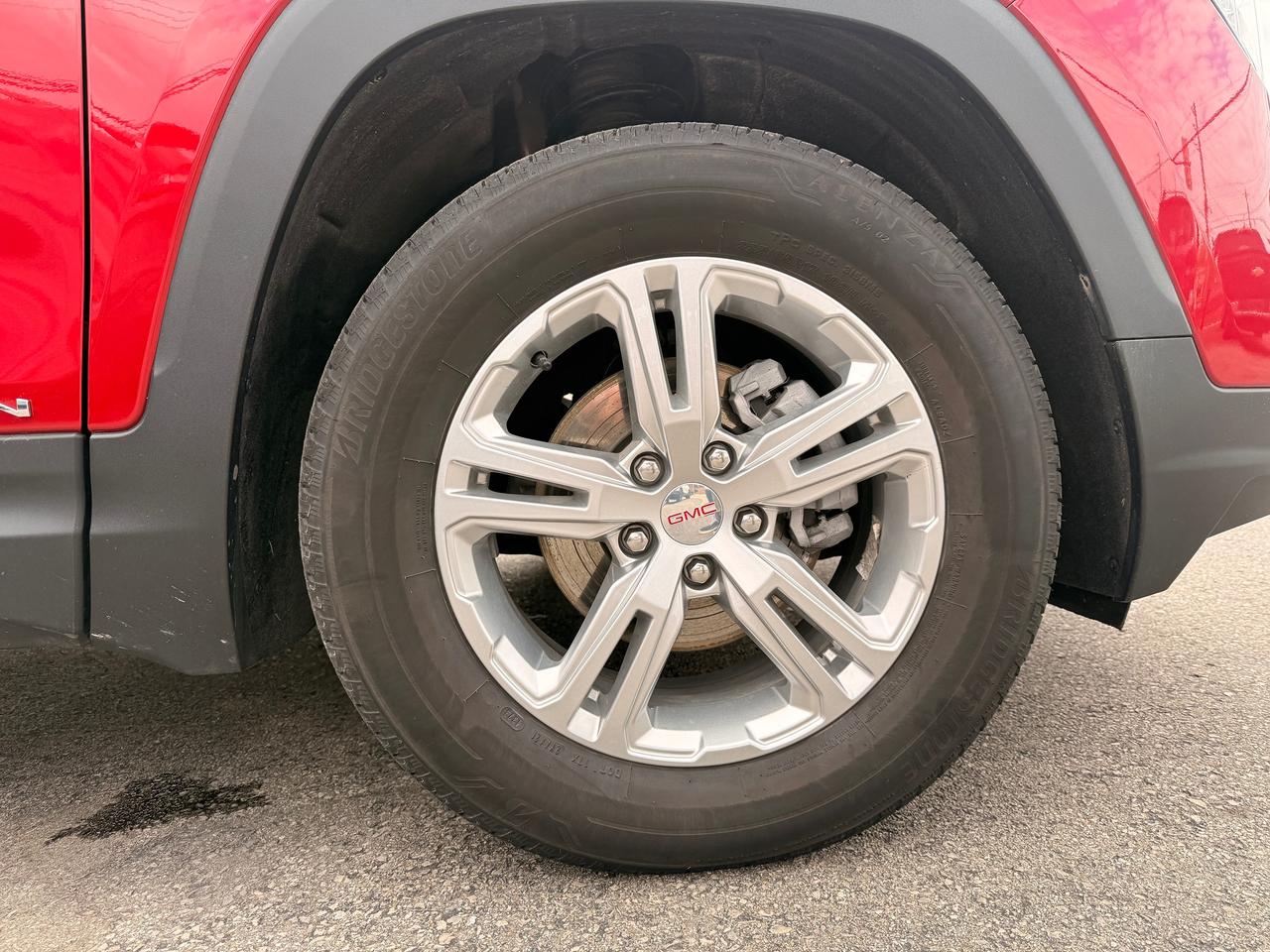 2024 GMC Terrain SLE, ONE OWNER, NO ACCIDENTS Photo