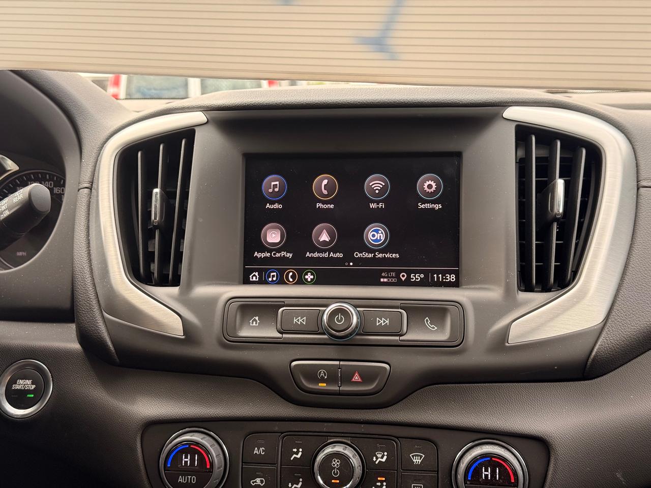 2024 GMC Terrain SLE, ONE OWNER, NO ACCIDENTS Photo