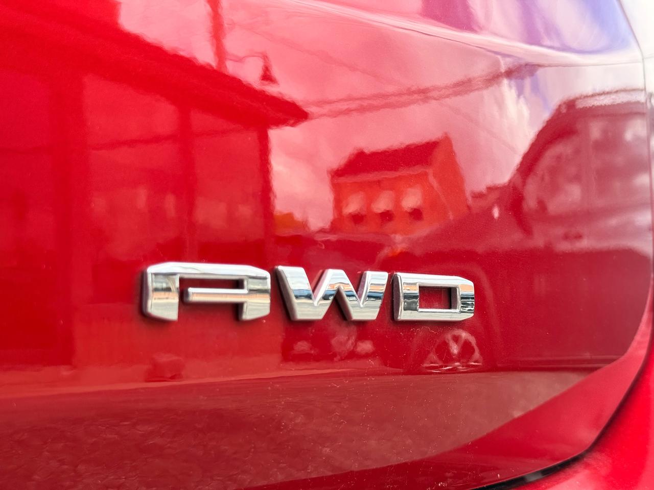 2024 GMC Terrain SLE, ONE OWNER, NO ACCIDENTS Photo