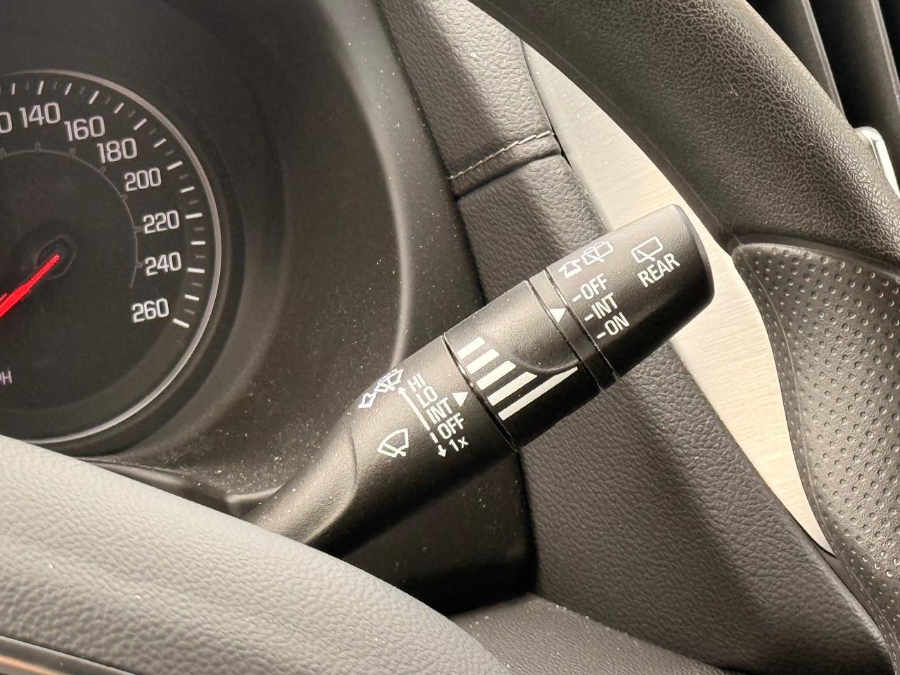 2024 GMC Terrain SLE, ONE OWNER, NO ACCIDENTS Photo