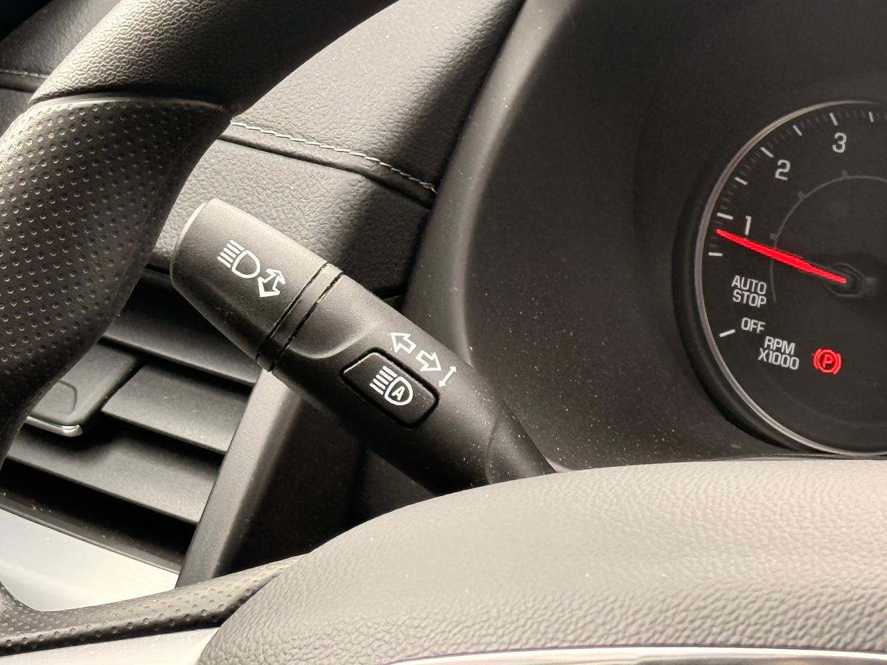 2024 GMC Terrain SLE, ONE OWNER, NO ACCIDENTS Photo