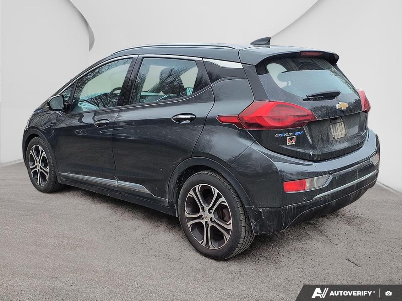 2018 Chevrolet Bolt EV Premier  -  Heated Seats Photo3