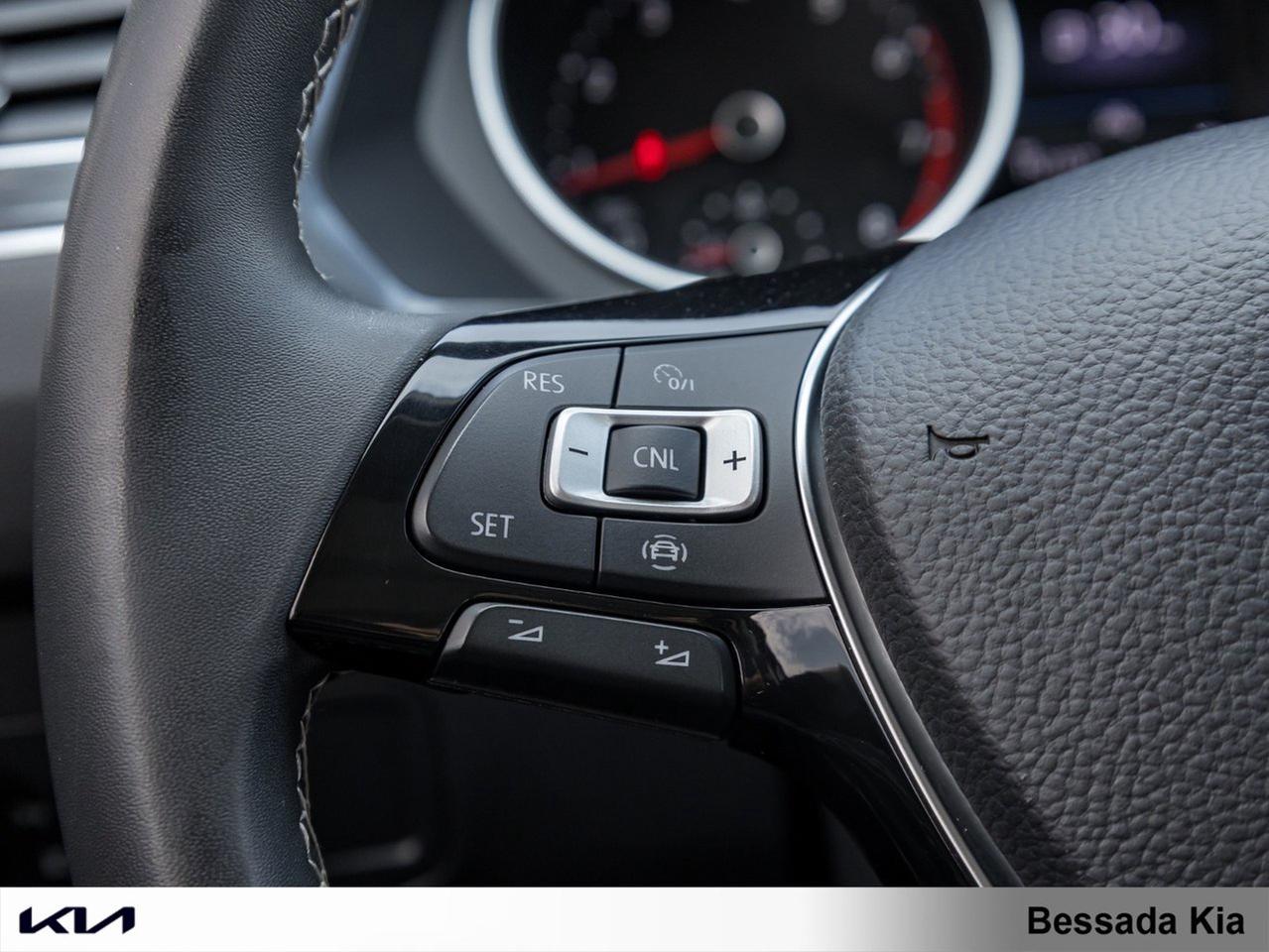 2021 Volkswagen Tiguan COMFORTLINE Photo